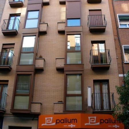 Balcon Con Luz Natural Madrid Buitenkant foto